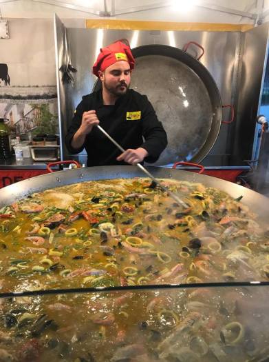 Food &amp; Street 2019 paella 2