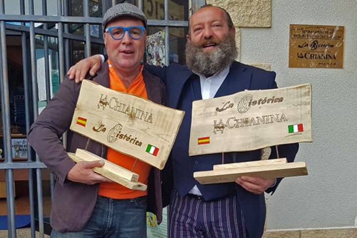 La Chianina - Apposizione targa La Historica (1) (002)